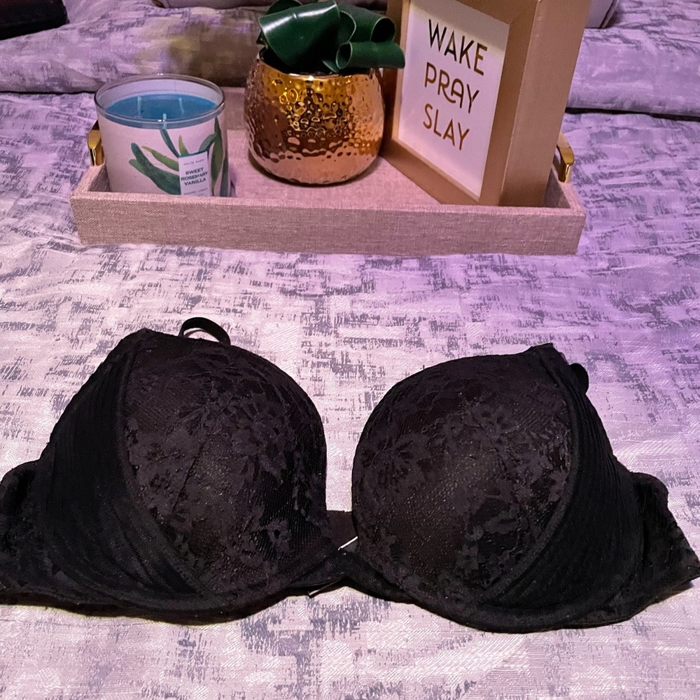 Black Victoria Secret bra